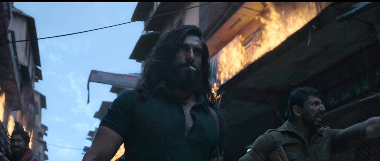 Dhurandhar 2 will also witness an epic clash between Arjun Rampal's ISI Major Iqbal and Ranveer Singh's Hamza Ali Mazari.